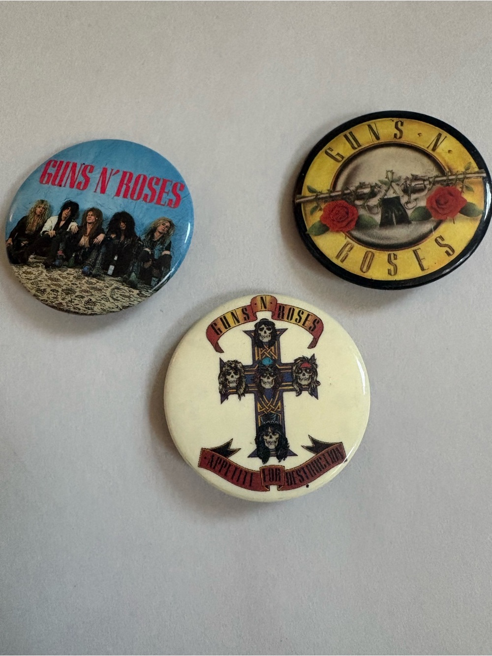 Guns ‘n Roses G’nR vintage buttons pins